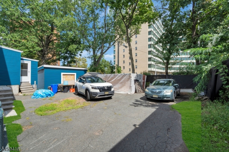 265 Washington St Property Photo 47