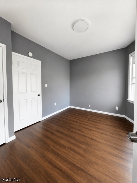 360 River Dr 2 Property Photo 3