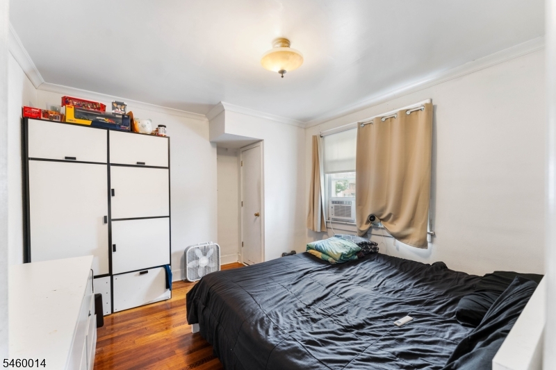 139 Coddington St Property Photo 13