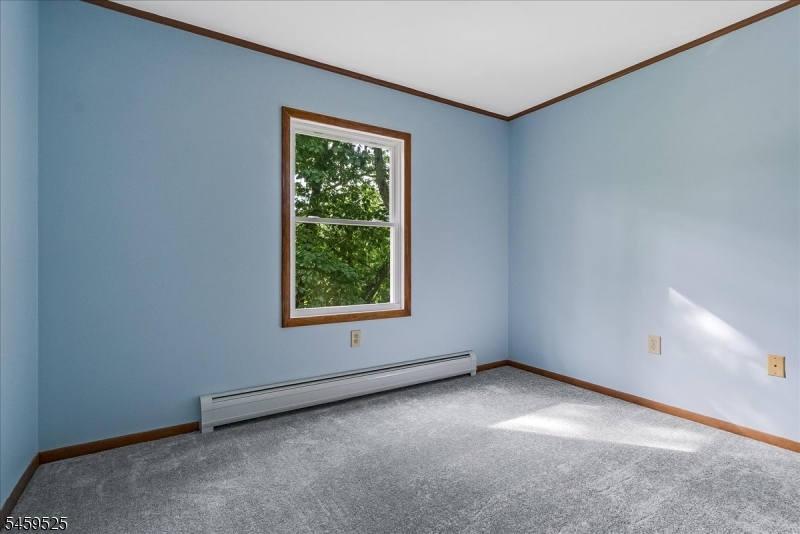 27 Seminole Ave Property Photo 24