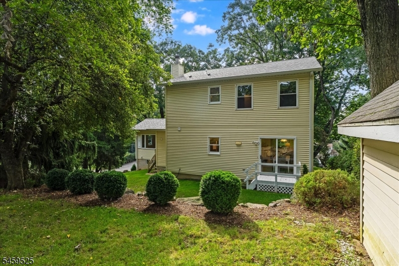 27 Seminole Ave Property Photo 33