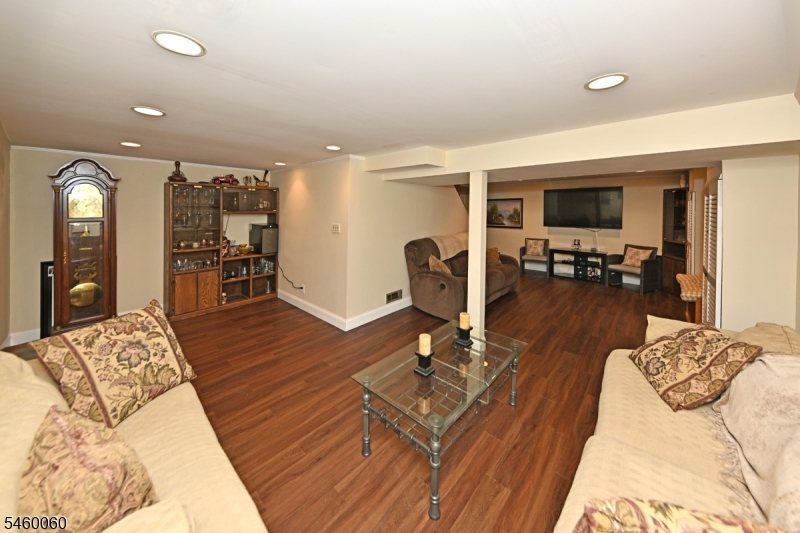 700 Evans St Property Photo 19