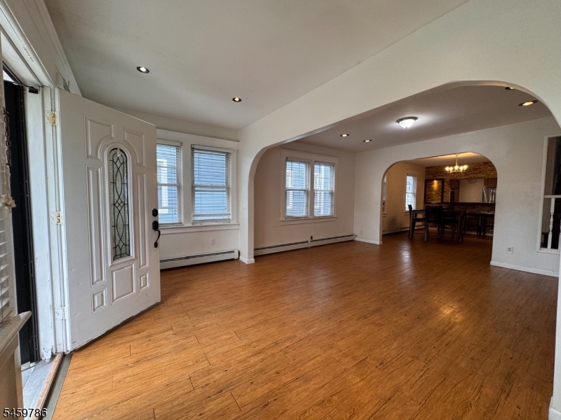 1020 Madison Ave Property Photo 2