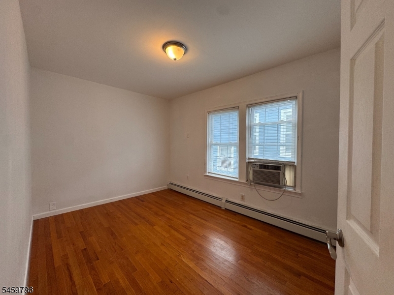 1020 Madison Ave Property Photo 11