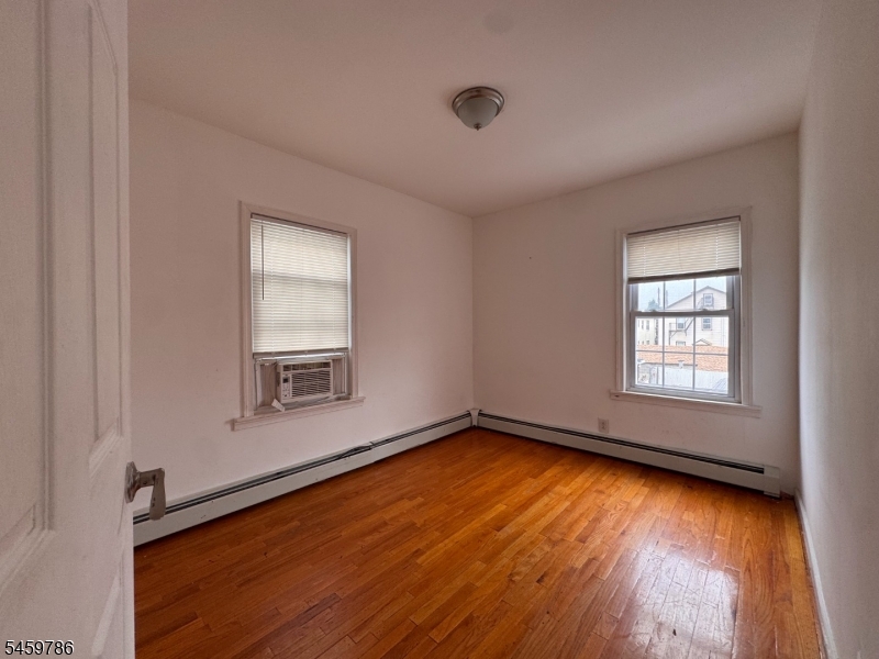 1020 Madison Ave Property Photo 12