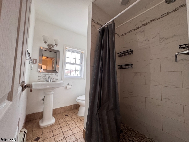 1020 Madison Ave Property Photo 14