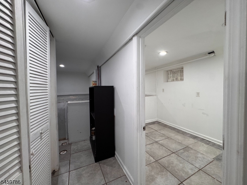 1020 Madison Ave Property Photo 28