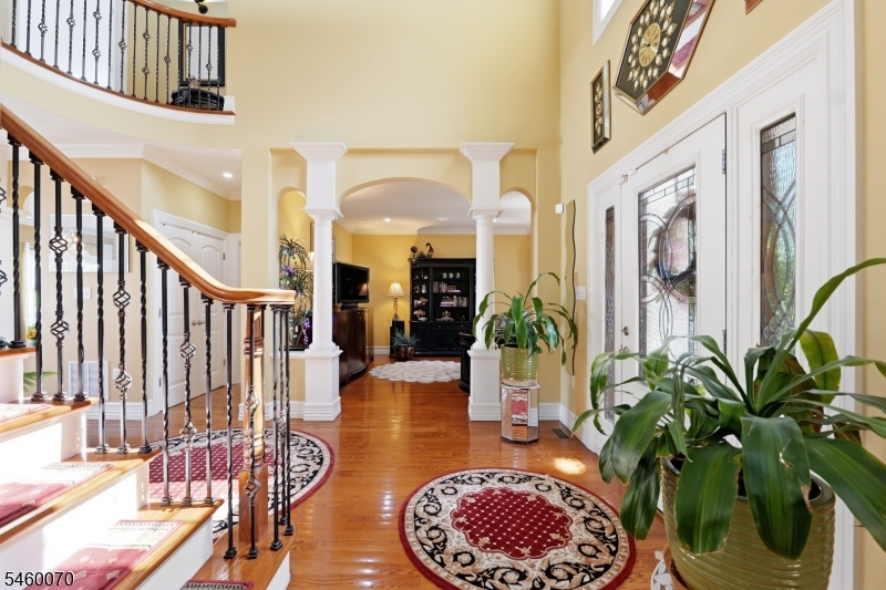 156 Boulevard Property Photo 4