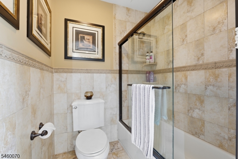 156 Boulevard Property Photo 26
