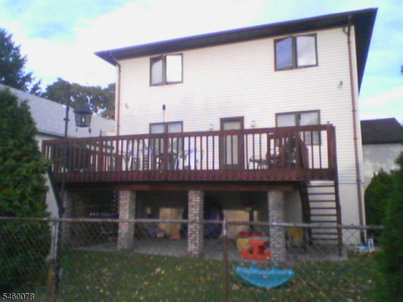 11 Scudder St Property Photo 25
