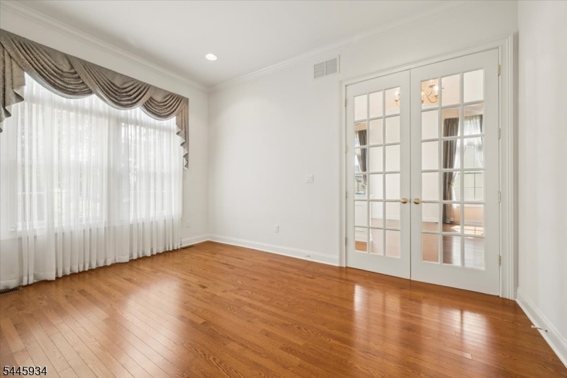 14 Johns Drive Property Photo 3
