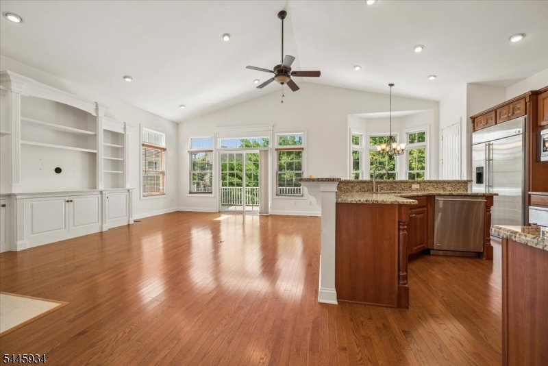 14 Johns Drive Property Photo 8