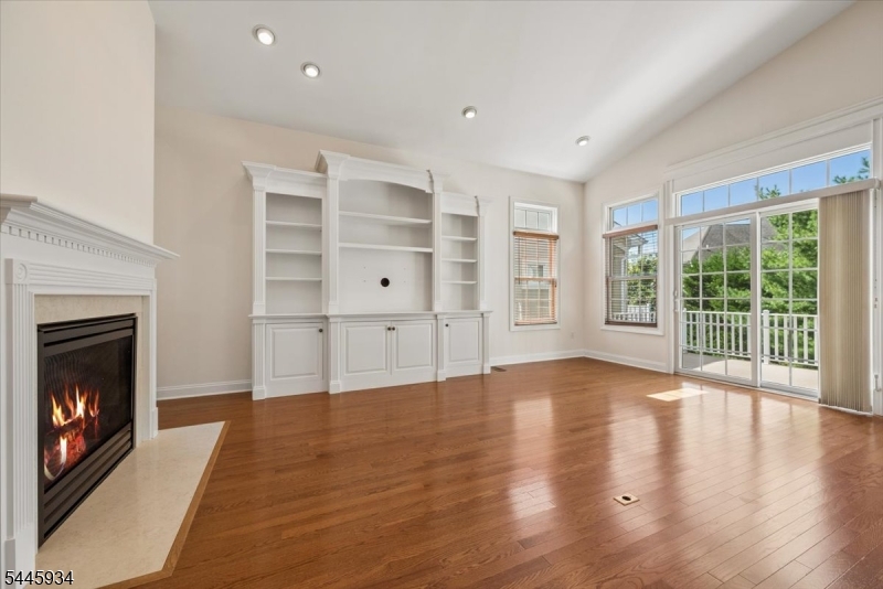 14 Johns Drive Property Photo 9