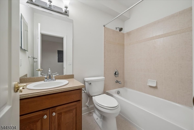 14 Johns Drive Property Photo 25