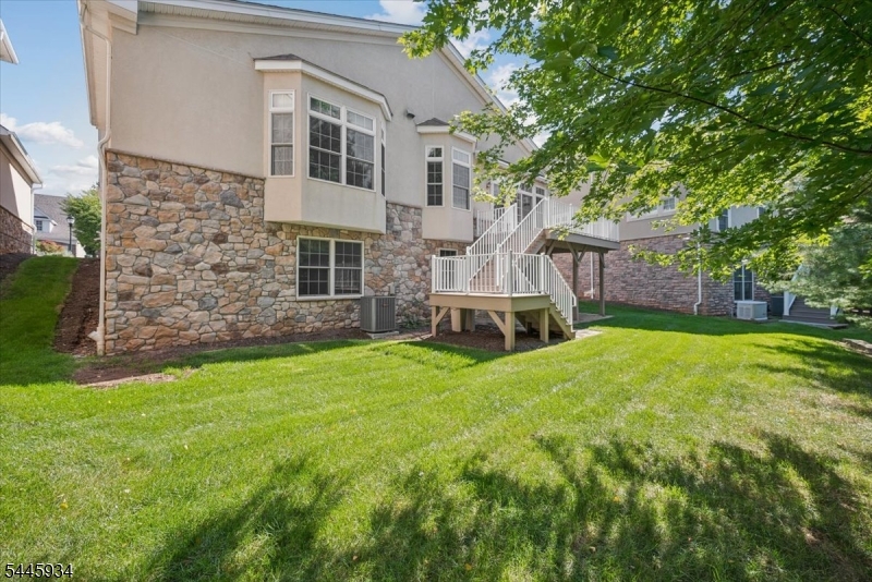 14 Johns Drive Property Photo 37