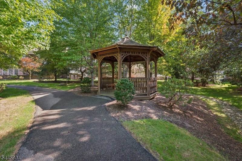 14 Johns Drive Property Photo 41