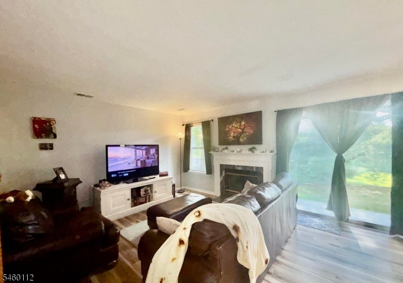 15 Saddle Ct Property Photo 8