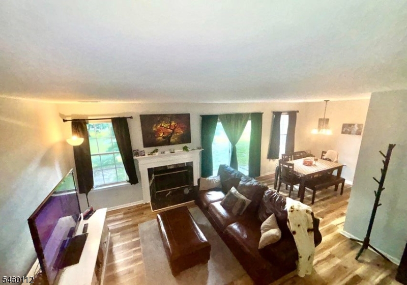 15 Saddle Ct Property Photo 9