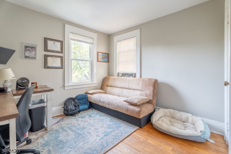 10 Marshall St 2 Property Photo 16
