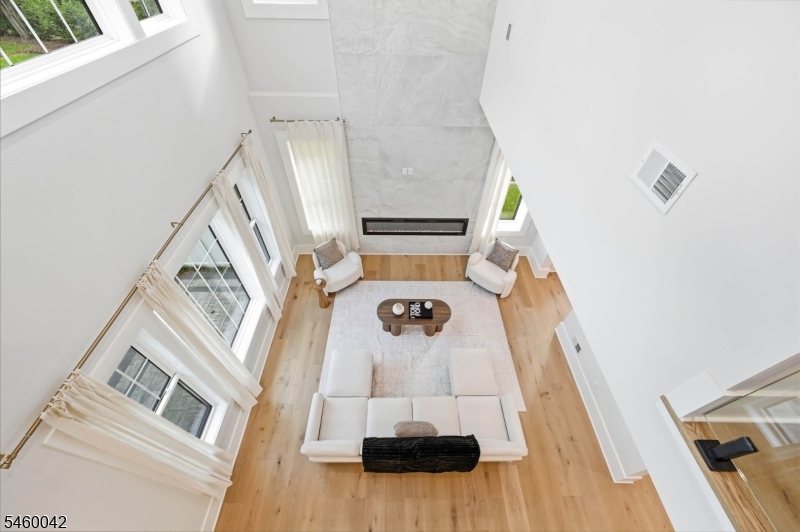 4 Athens Rd Property Photo 16