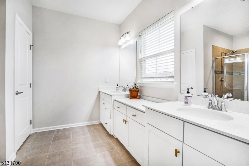 8 Swackhammer Way Property Photo 22