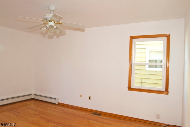 426 Laurita St Property Photo 14