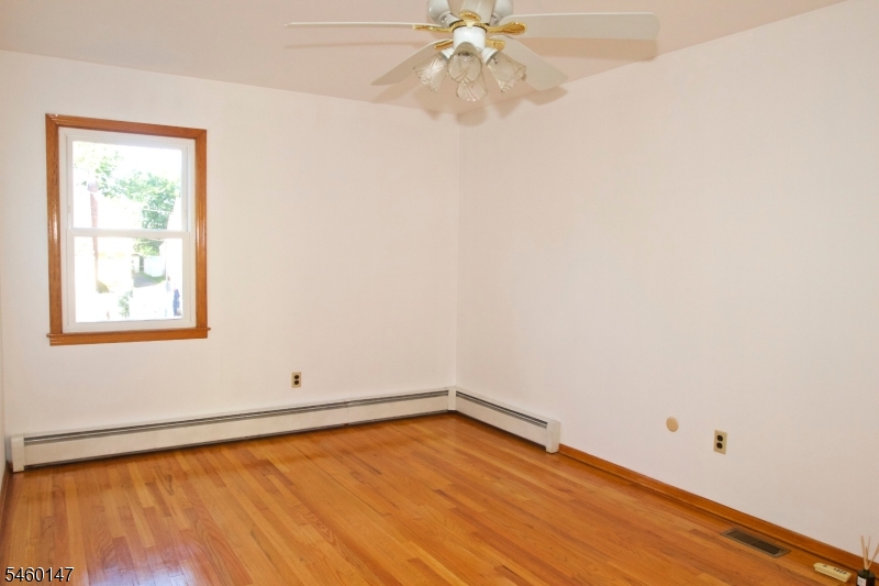 426 Laurita St Property Photo 15