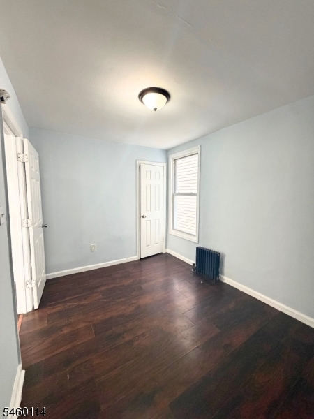 1060 Bond St 1 Property Photo 8