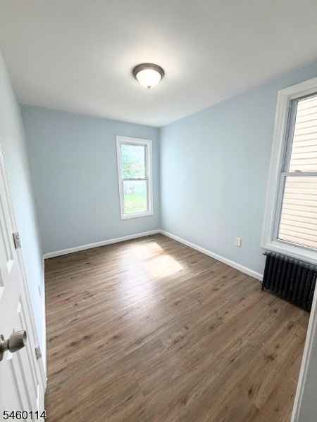 1060 Bond St 1 Property Photo 11