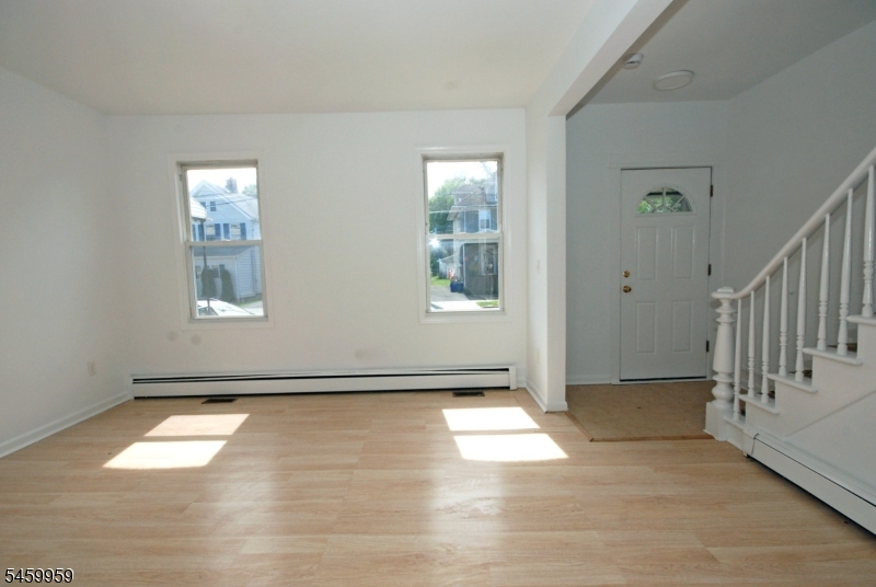 23 Lagrange Street Property Photo 3