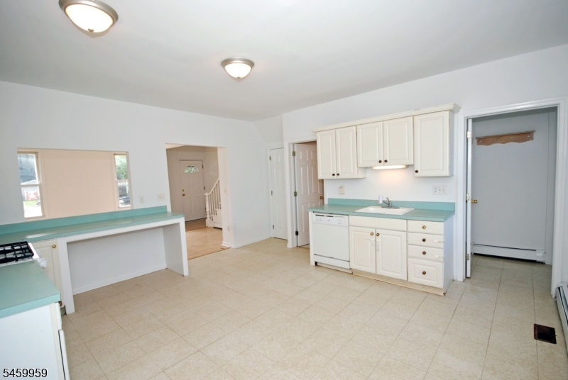 23 Lagrange Street Property Photo 7