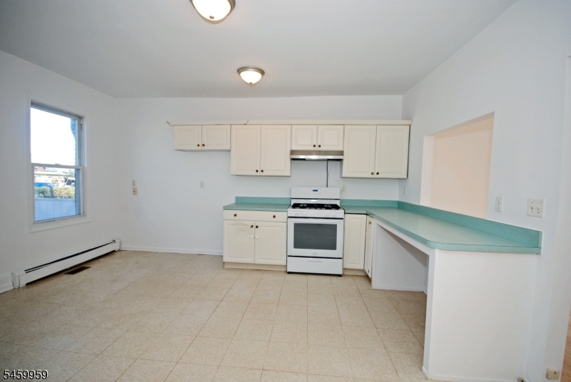 23 Lagrange Street Property Photo 8