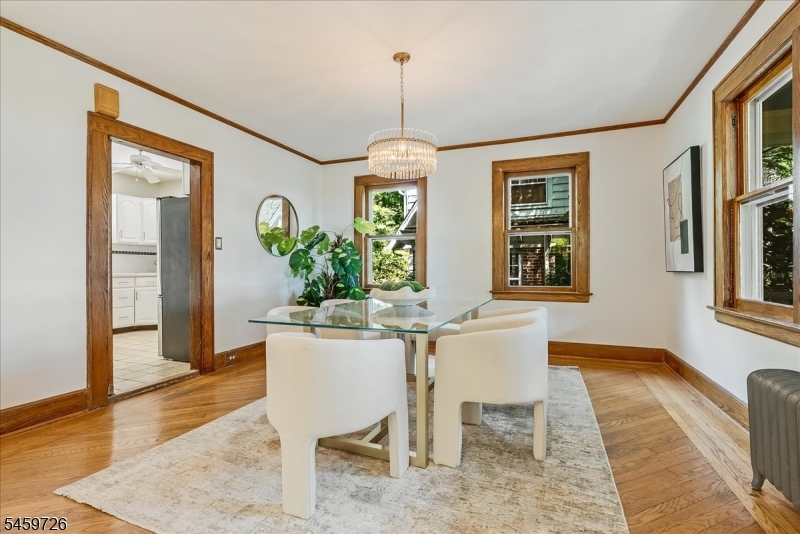 52 Warfield St Property Photo 12