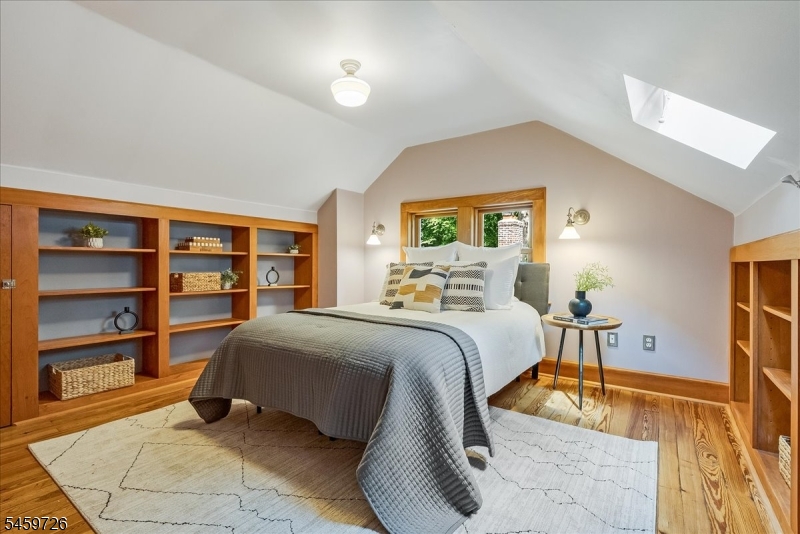 52 Warfield St Property Photo 30