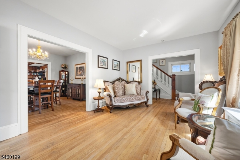 18 Chestnut St Property Photo 7