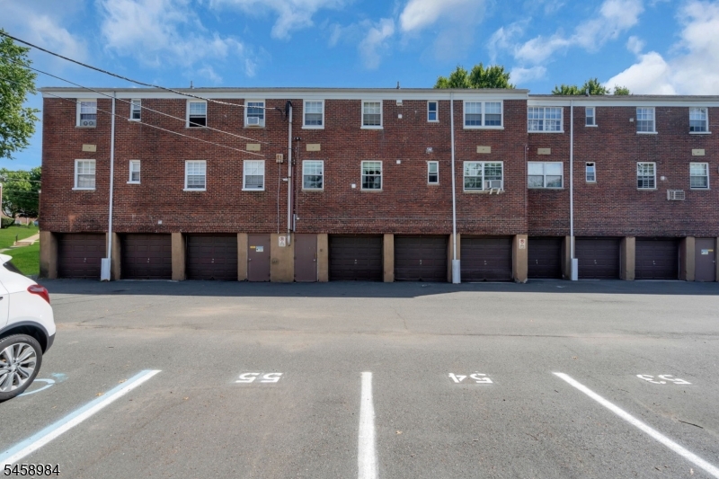 16 W Roselle Ave B Property Photo 22
