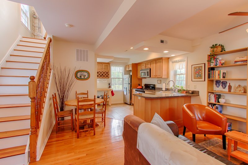 16 Mendham Ave Property Photo 2