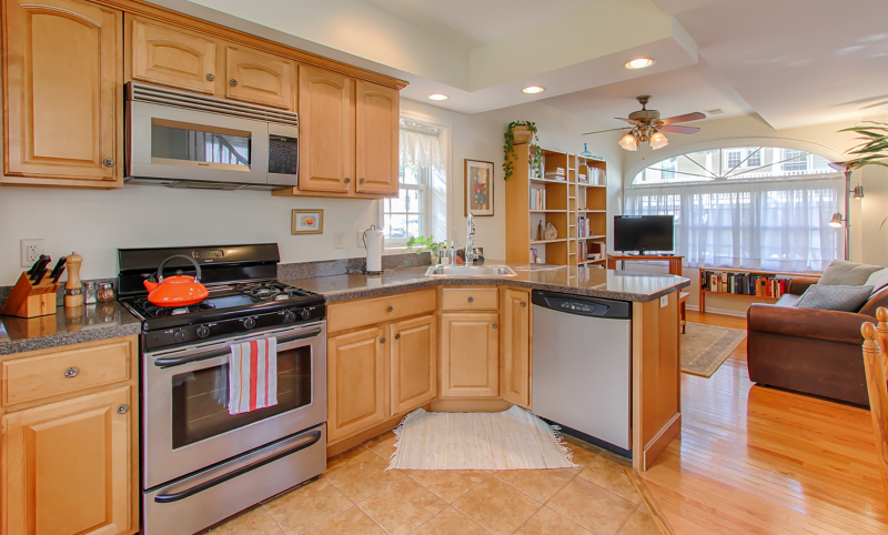 16 Mendham Ave Property Photo 6