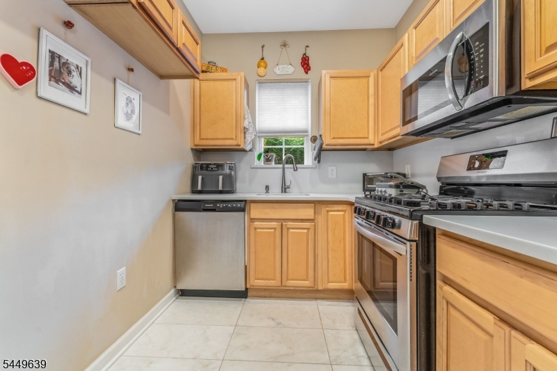 17 William Martin Way 17 Property Photo 8