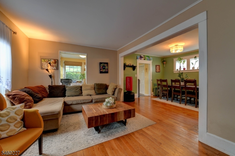 311 Highland Ave Property Photo 6