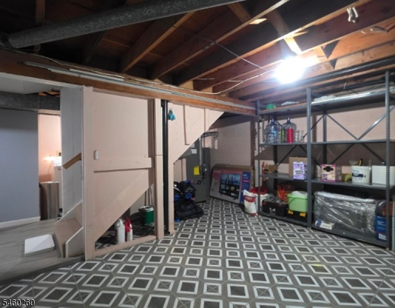 324 Evans Ave Property Photo 31