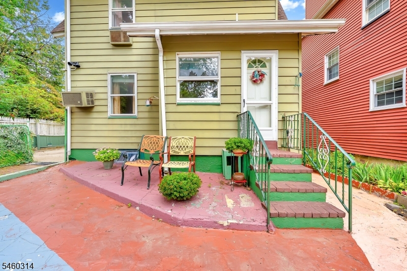 9 Halcyon Pl Property Photo 9