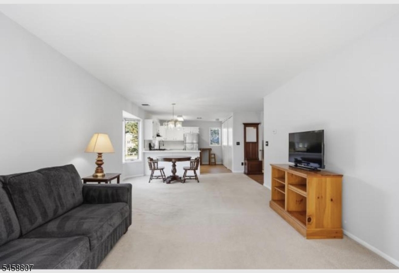 136 Changebridge Rd N8 Property Photo 10