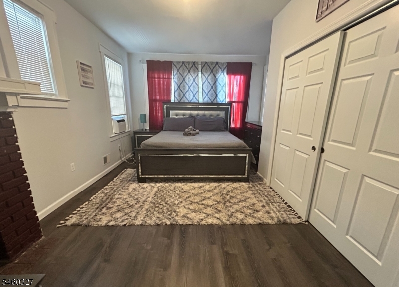 142 Mapes Ave 1 Property Photo 2