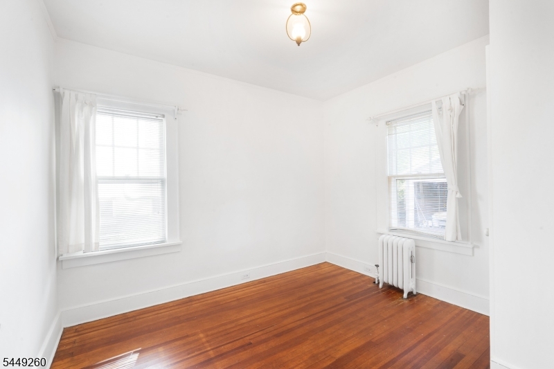 57 Pine St Property Photo 14