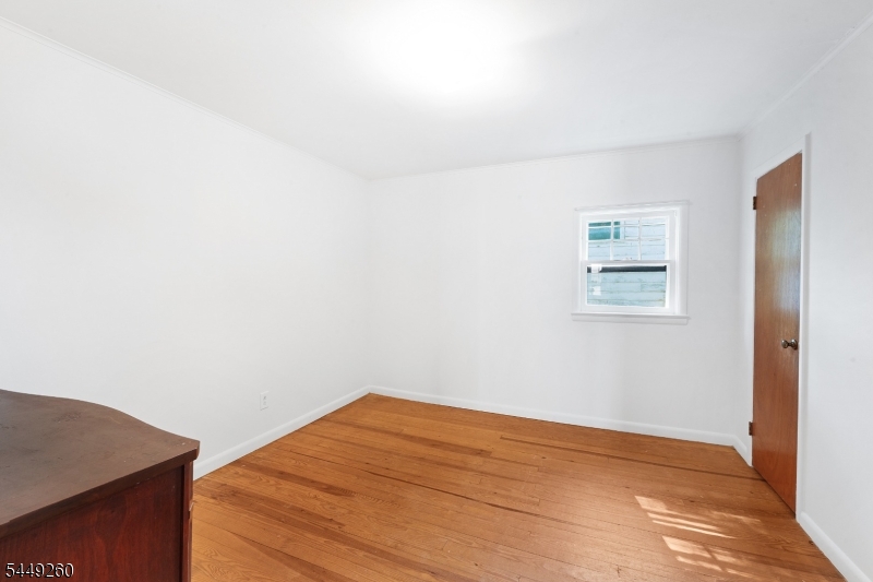 57 Pine St Property Photo 20