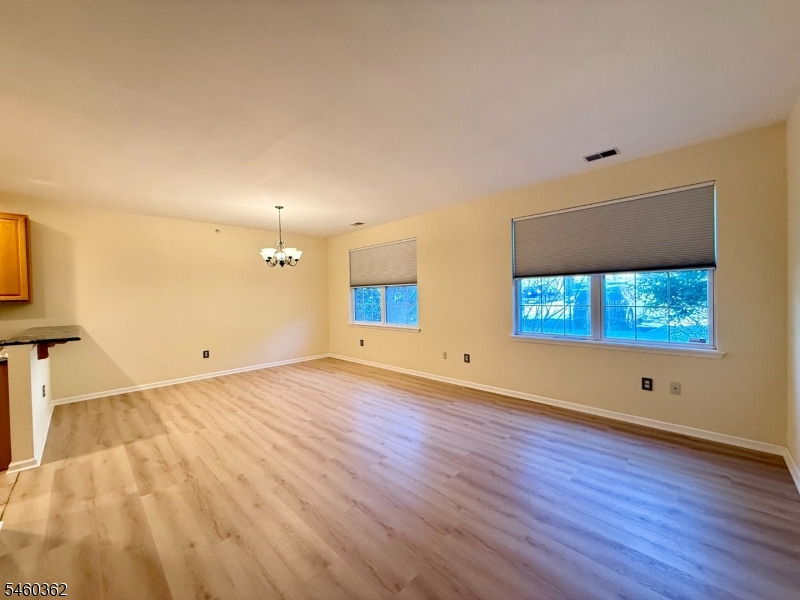 48 Mountainview Ct 48 Property Photo 2
