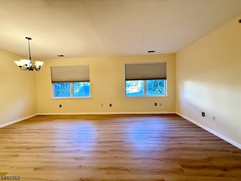 48 Mountainview Ct 48 Property Photo 6