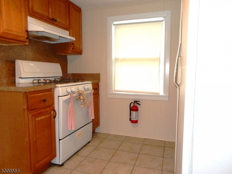 215 Main St. Property Photo 5