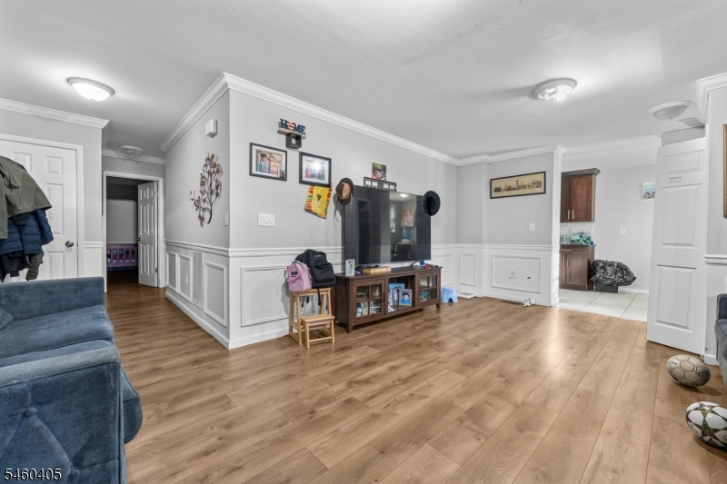319 Harrison Ave Property Photo 15